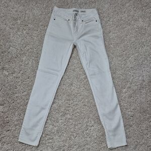 Calvin Klein Jeans Women's Light Gray Skinny Jeans